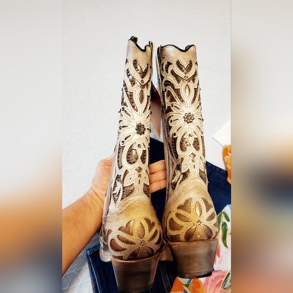 Authentic Corral Boots size 7 1/2. NWT - Picture 3 of 15